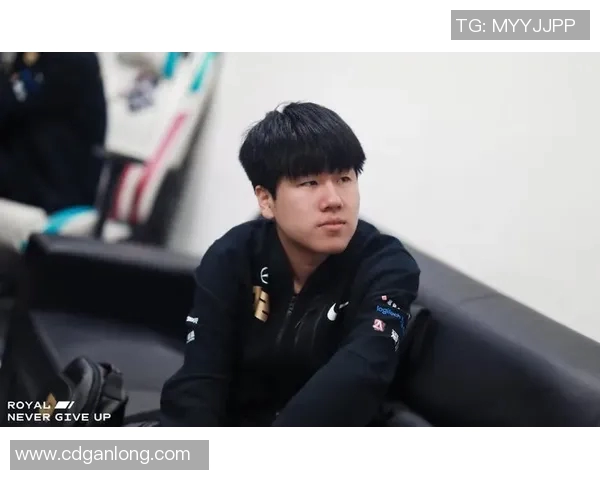 电竞数据助力成长陈伟回顾英雄联盟职业生涯的点滴与挑战